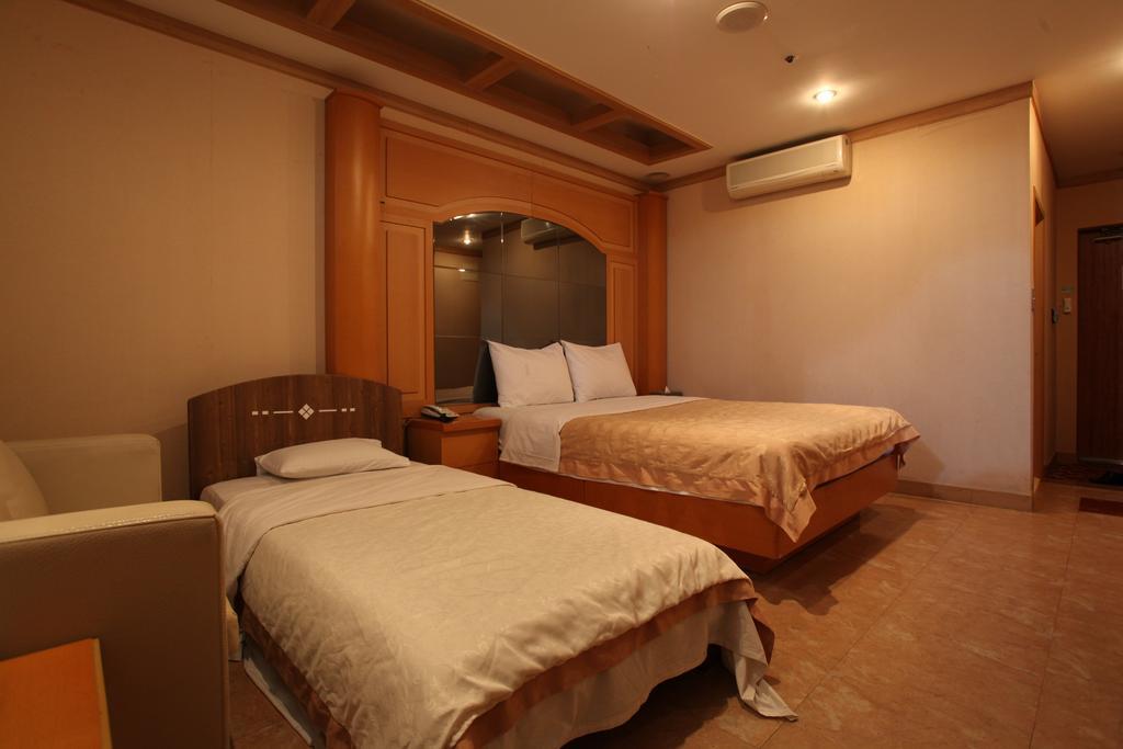 Hotel Incheon Beach Inczhon Pokój zdjęcie